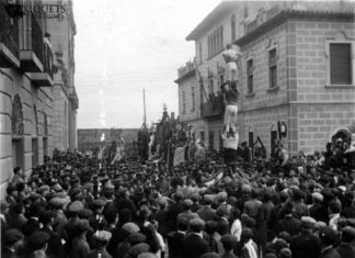 Els Xiquets de Tarragona després de la seva primera Santa Tecla
